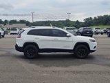 Used 2020 Jeep Cherokee Latitude Plus image 6