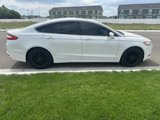 Used 2014 Ford Fusion SE w/ Equipment Group 202A image 2
