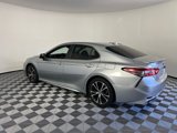 Used 2019 Toyota Camry L image 5