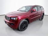 Used 2018 Jeep Grand Cherokee Altitude image 3