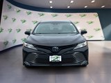 Used 2018 Toyota Camry Hybrid image 2
