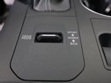 Used 2023 Toyota Highlander XLE image 4