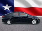 Used 2023 Toyota Corolla LE image 2