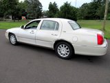 Used 2007 Lincoln Town Car Signature Limited image 4