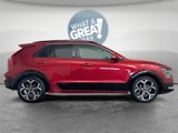 Certified 2023 Kia Niro EX Touring image 2