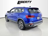 Used 2022 Volkswagen Taos SE image 5