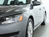Used 2013 Volkswagen Passat 2.5 SEL image 2
