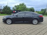 Used 2016 Kia Optima EX w/ Premium Package image 2