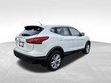 Used 2018 Nissan Rogue Sport S image 5