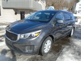 Used 2017 Kia Sedona LX w/ LX Essentials Premium Package image 3