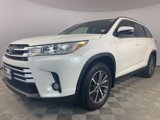 Used 2019 Toyota Highlander XLE image 3