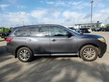 Used 2014 Nissan Pathfinder S image 2