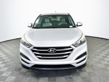 Used 2017 Hyundai Tucson SE image 2