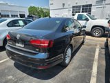 Used 2016 Volkswagen Jetta SEL w/ Lighting Package image 4