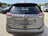 Used 2016 Nissan Rogue SL image 5