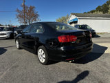 Used 2013 Volkswagen Jetta SE image 4