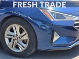 Used 2019 Hyundai Elantra SEL image 2