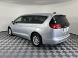 Used 2023 Chrysler Voyager LX image 5