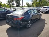 Used 2022 Nissan Altima 2.5 SV image 2
