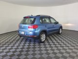 Used 2017 Volkswagen Tiguan S image 4