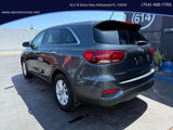 Used 2020 Kia Sorento LX image 2