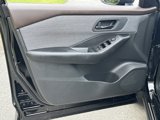 Used 2023 Nissan Rogue S image 4