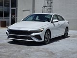 Used 2024 Hyundai Elantra Limited image 4