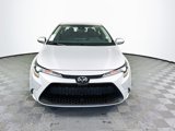 Used 2022 Toyota Corolla LE image 2
