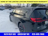 Used 2022 Chrysler Pacifica Touring-L w/ Uconnect Theater Family Group image 5