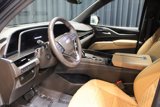Used 2022 Cadillac Escalade Premium Luxury image 4