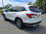 Used 2019 Honda Pilot Touring image 3