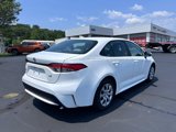 Used 2021 Toyota Corolla LE image 3