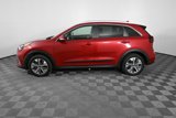 Used 2021 Kia Niro EX image 3