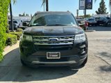 Used 2018 Ford Explorer XLT image 2