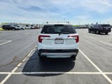 Used 2023 GMC Acadia SLT image 6