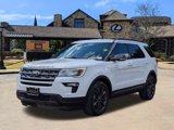 Used 2019 Ford Explorer XLT w/ Equipment Group 202A image 4
