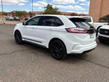 Used 2024 Ford Edge SE w/ Black Appearance Package image 3
