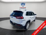 Used 2018 Jeep Cherokee Latitude Plus w/ Cold Weather Group image 4