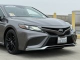 Used 2021 Toyota Camry XSE image 3
