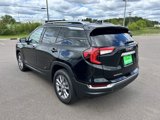 Used 2023 GMC Terrain SLT image 3