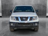 Used 2010 Nissan Frontier SE image 2