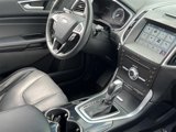 Used 2018 Ford Edge Titanium w/ Technology Package image 3