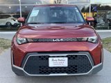 Used 2023 Kia Soul LX image 4