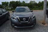 Used 2020 Nissan Kicks SR image 2