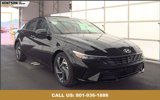 Used 2024 Hyundai Elantra Limited image 2