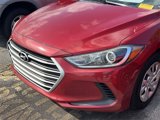Used 2017 Hyundai Elantra SE image 2