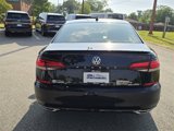 Used 2020 Volkswagen Passat 2.0T R-Line image 4