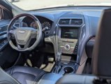 Used 2018 Ford Explorer Platinum image 2