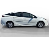 Used 2016 Toyota Prius Three image 6