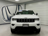 Used 2018 Jeep Grand Cherokee Laredo image 2